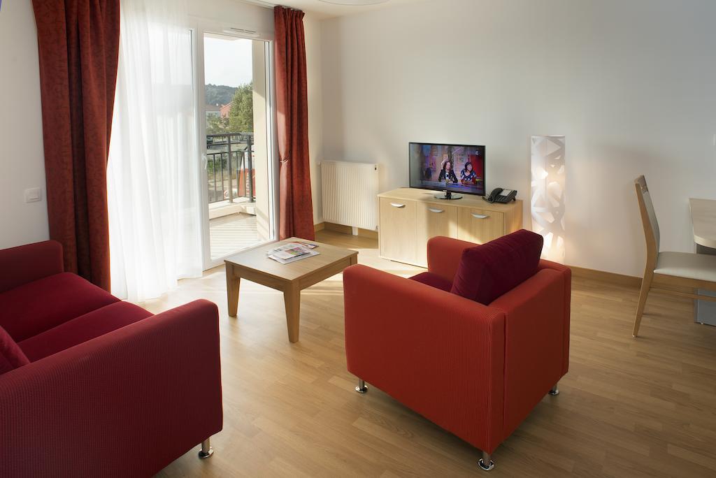 Domitys Les Cigales Du Luberon Aparthotel Cavaillon Δωμάτιο φωτογραφία